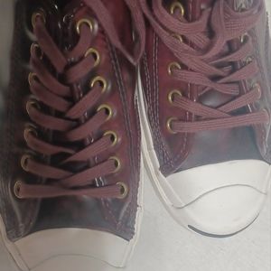 Converse Jack Purcell size 8 Burgundy